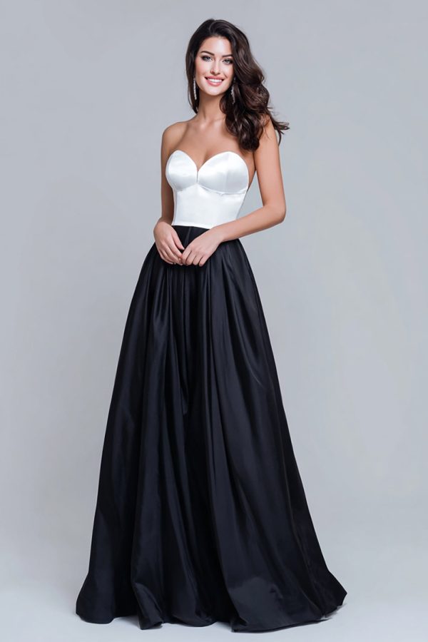 Sweetheart Black and White A-Line Formal Dress