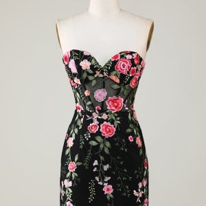Sweetheart Black Mini Dress with Appliques